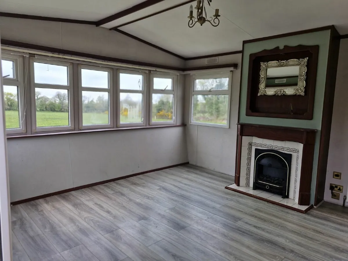 MOBILE HOME 2009 €5000 - Image 4