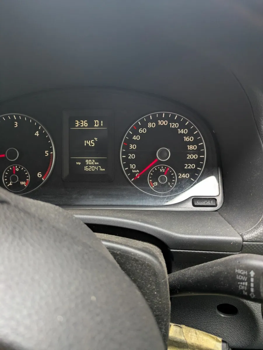 Volkswagen Caddy 2013 - New CVRT done Nov 25 - Image 4