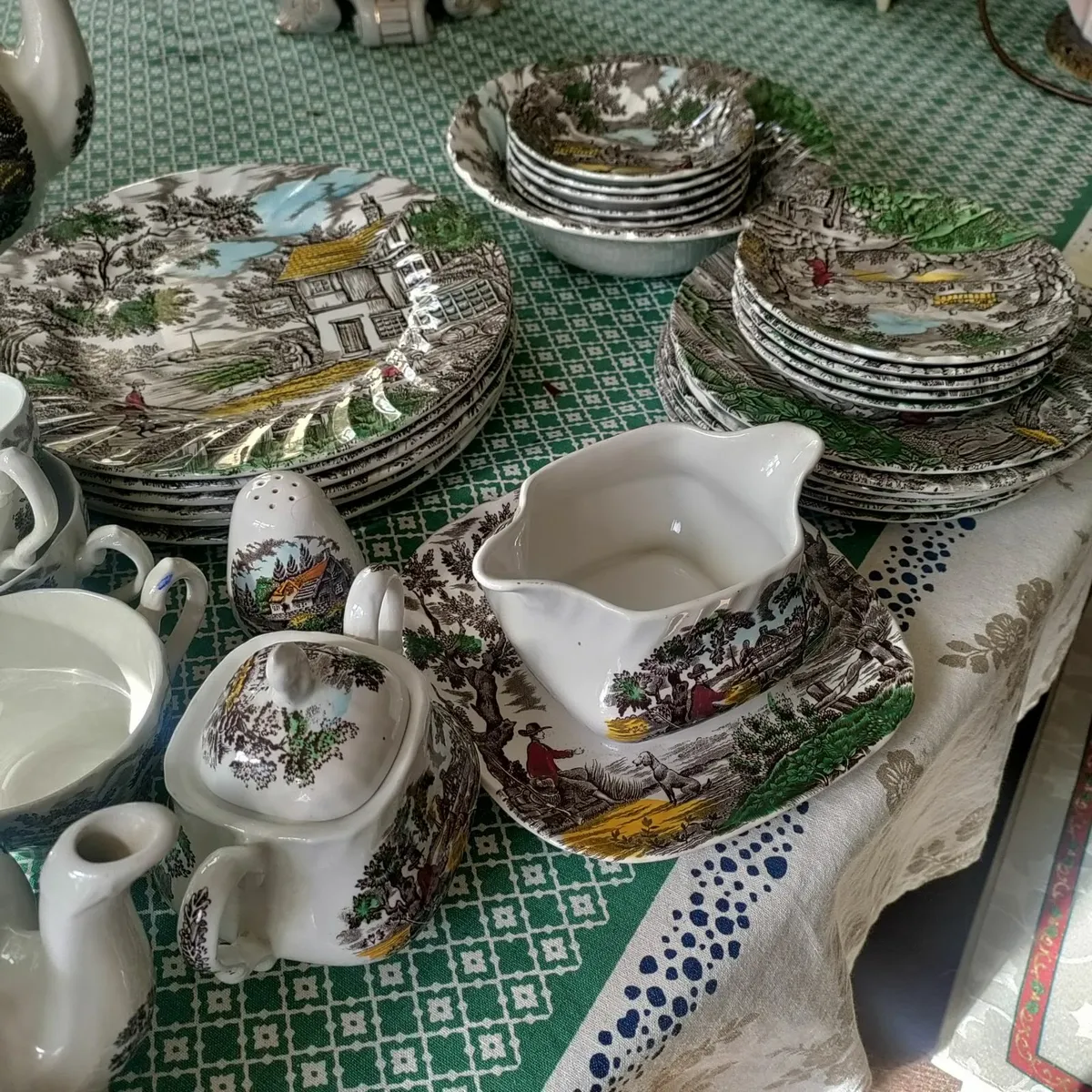 Dinner set - Image 1