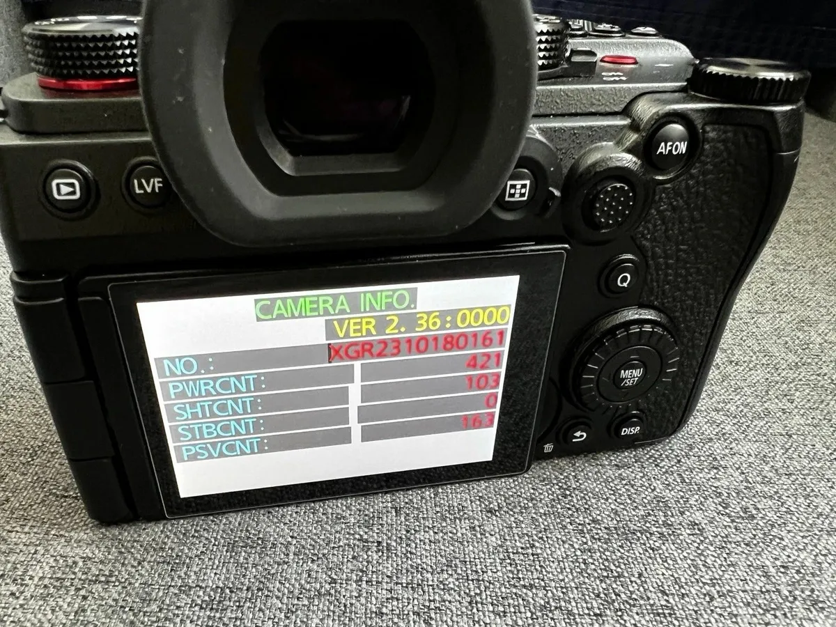 Panasonic Lumix G9 II Mirrorless Camera - Image 2