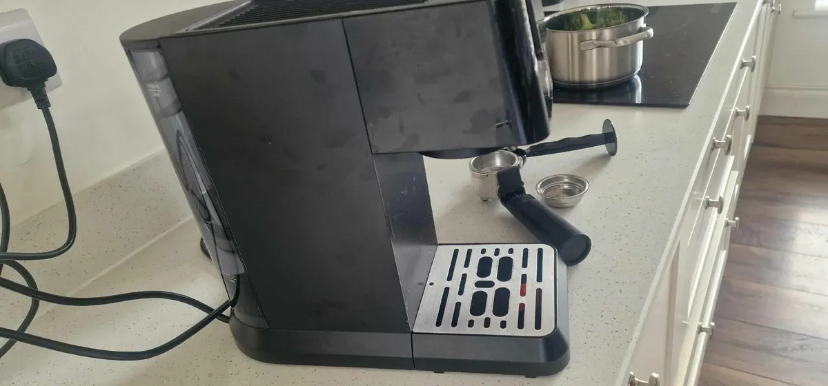 Coffee Machine - Image 3