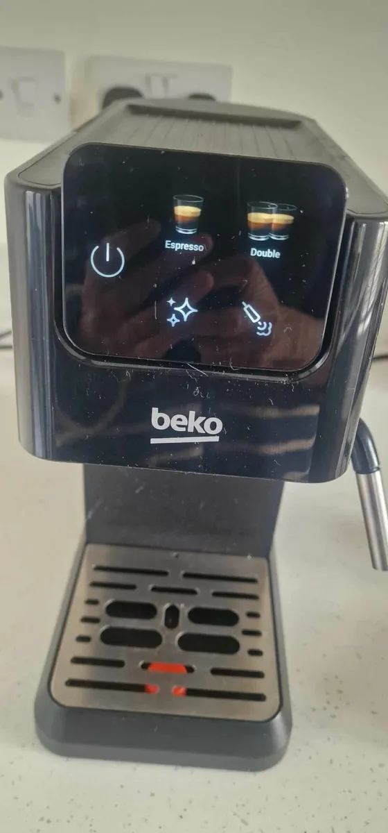 Coffee Machine - Image 4