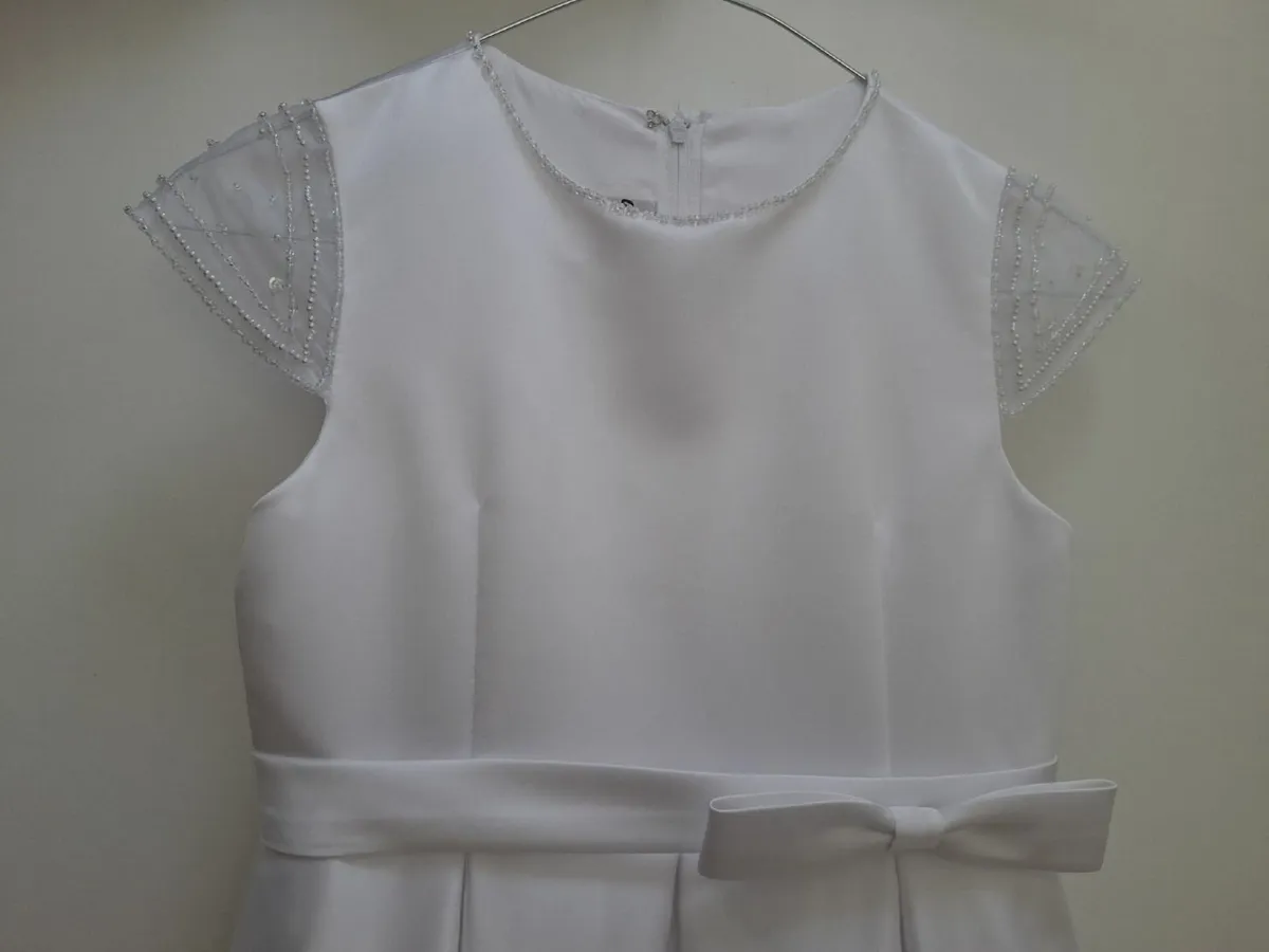 Communion dress,  Veil and bag - Image 1