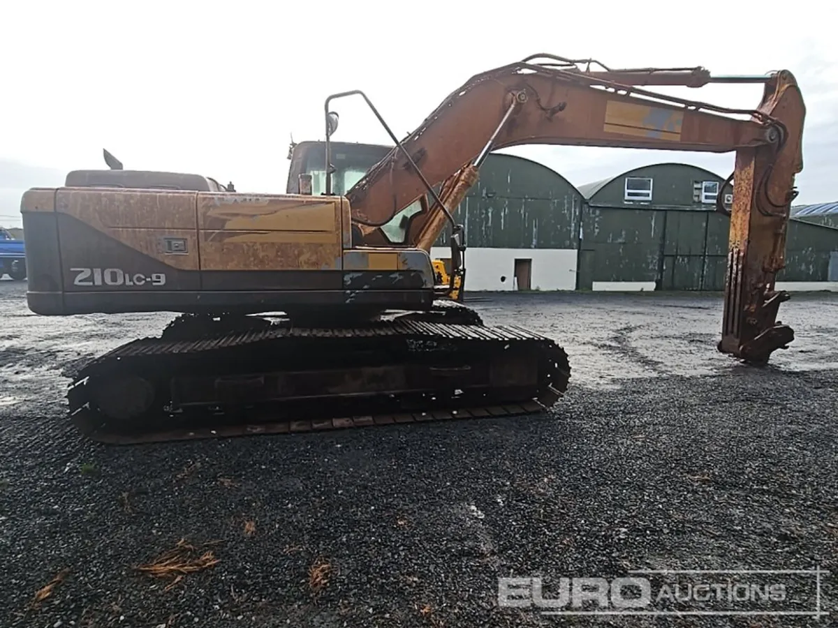 2012 Hyundai 210LC-9 - Image 4