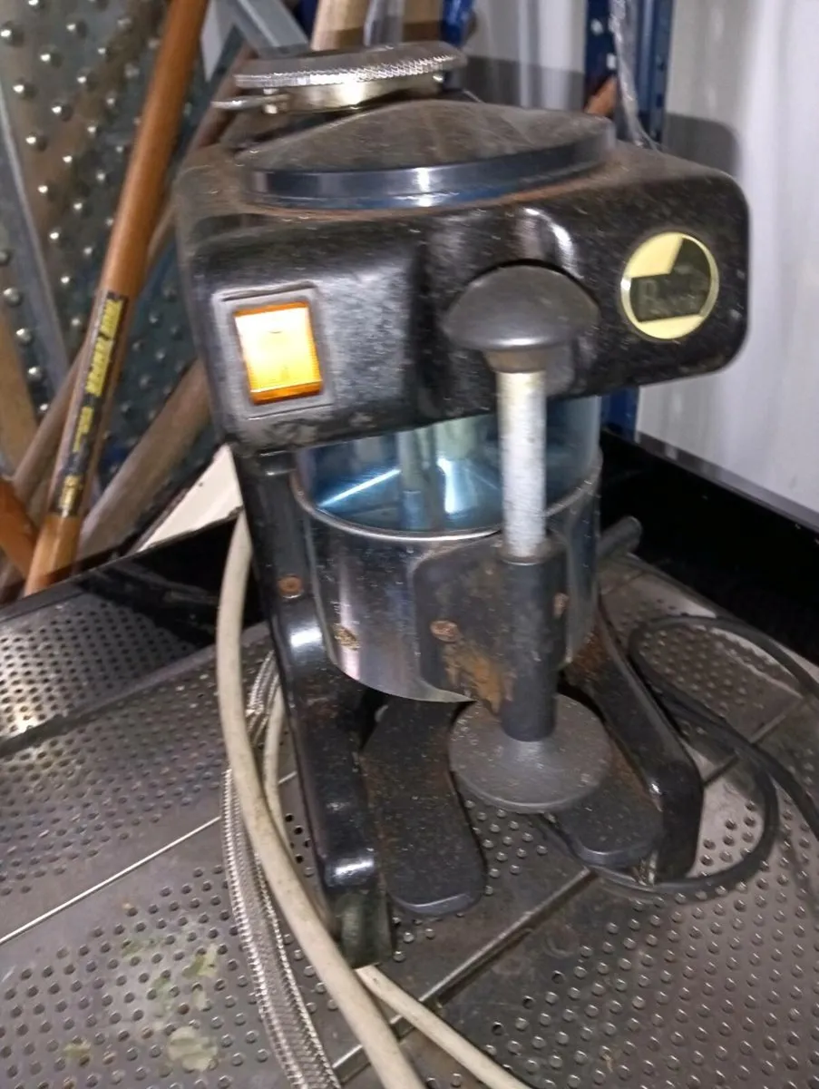 Coffee machine - Image 4