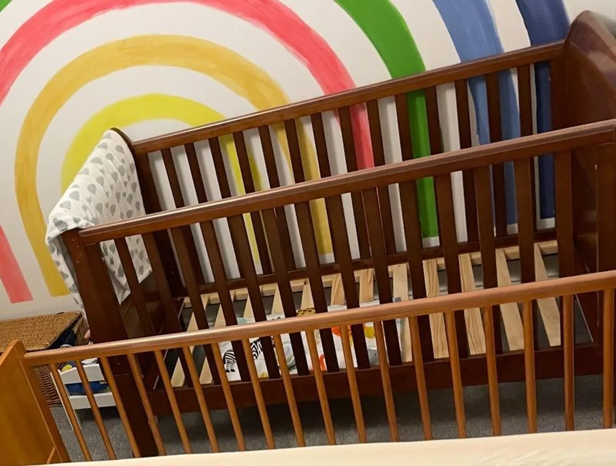 Sleigh cot crib bed - Image 1