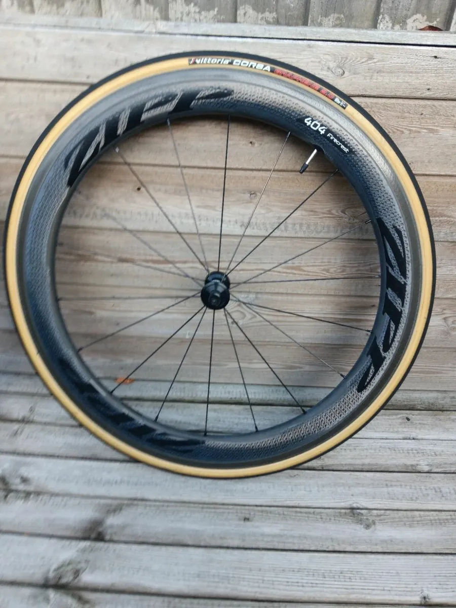 Zipp 404 firecrest wheelset - Image 2