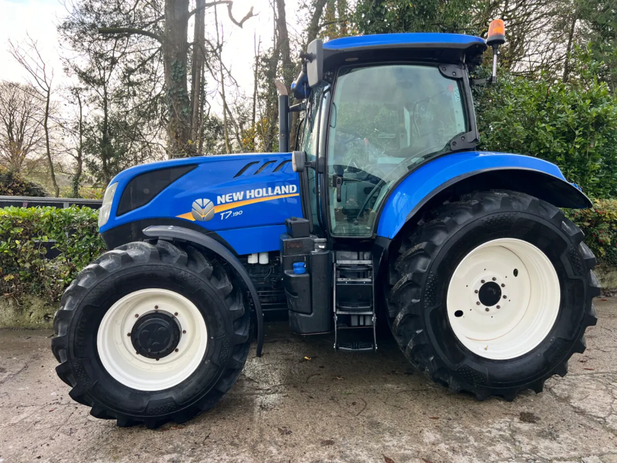 2017 New Holland T7.190 - Image 4
