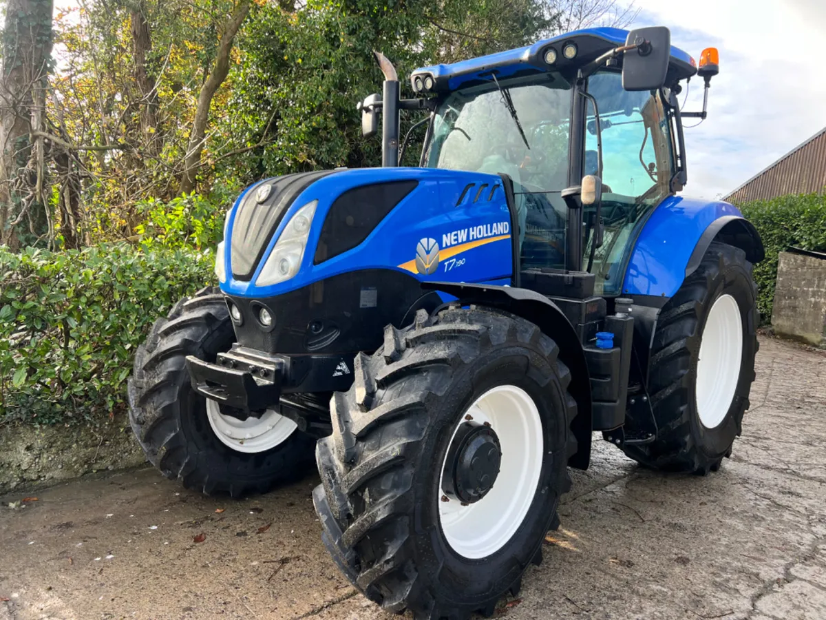 2017 New Holland T7.190 - Image 2