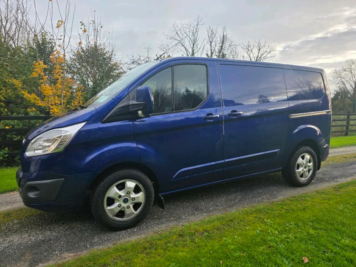 2017 FORD TRANSIT CUSTOM 2.0 TDCI LIMITED EDITION - Image 3