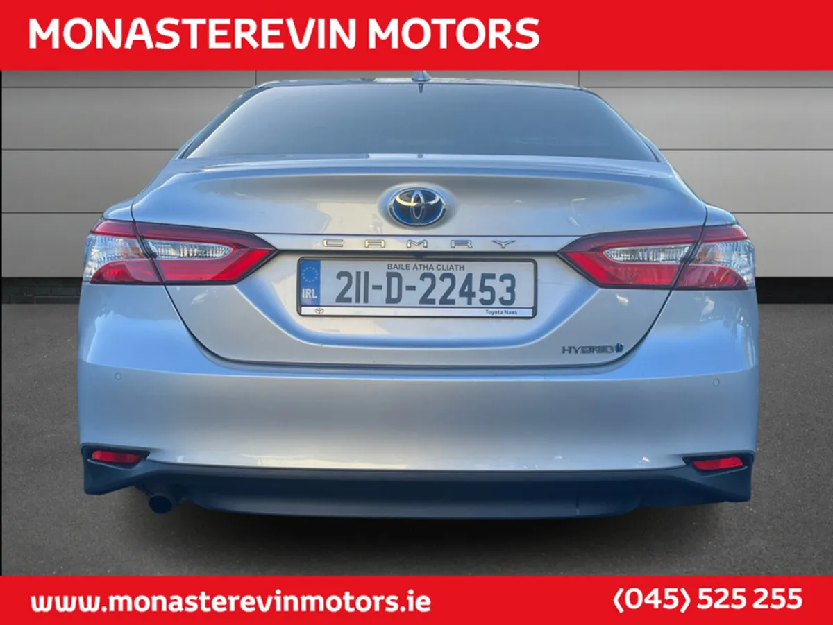 Toyota Camry HYBRID SOL 4DR AUTO - Image 4