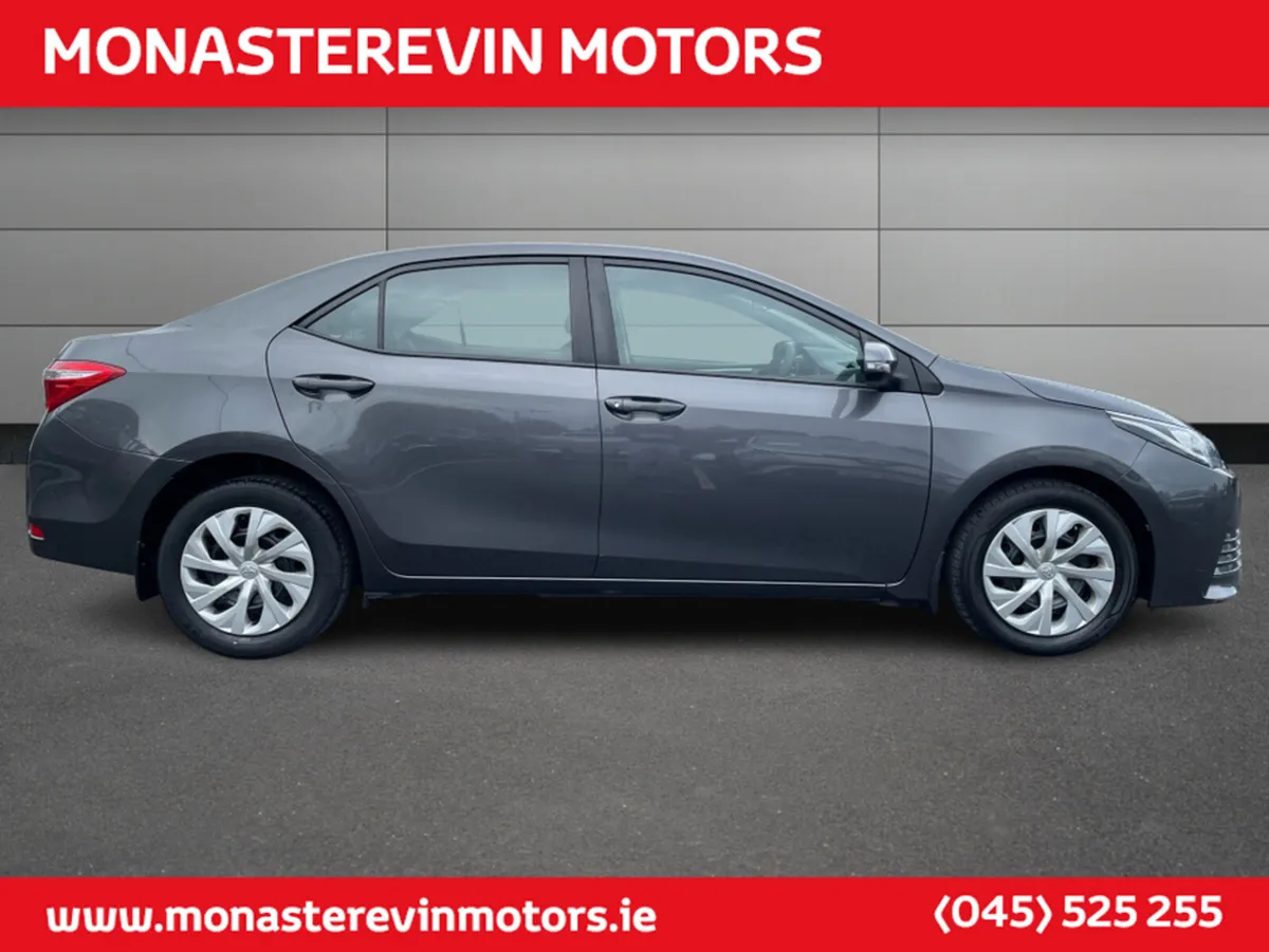 Toyota Corolla 1.4 D-4D TERRA 4DR - Image 4