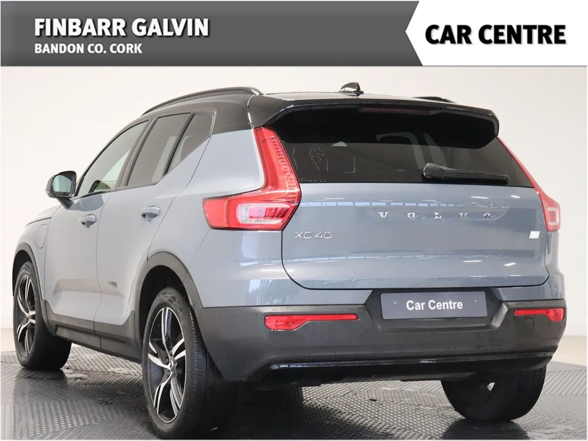 XC40 R-DESIGN 1.5 PETROL PLUG IN HYBRID - Image 2