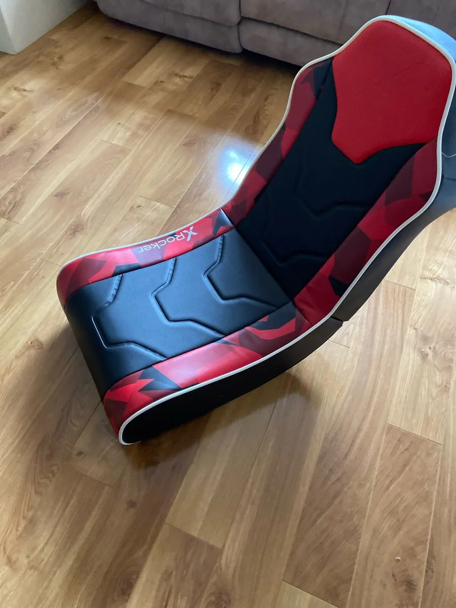 Gaming Chair - Image 1