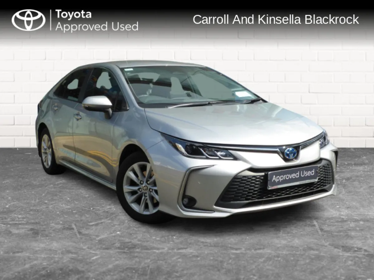 Toyota Corolla Hybrid Luna Saloon - Image 1