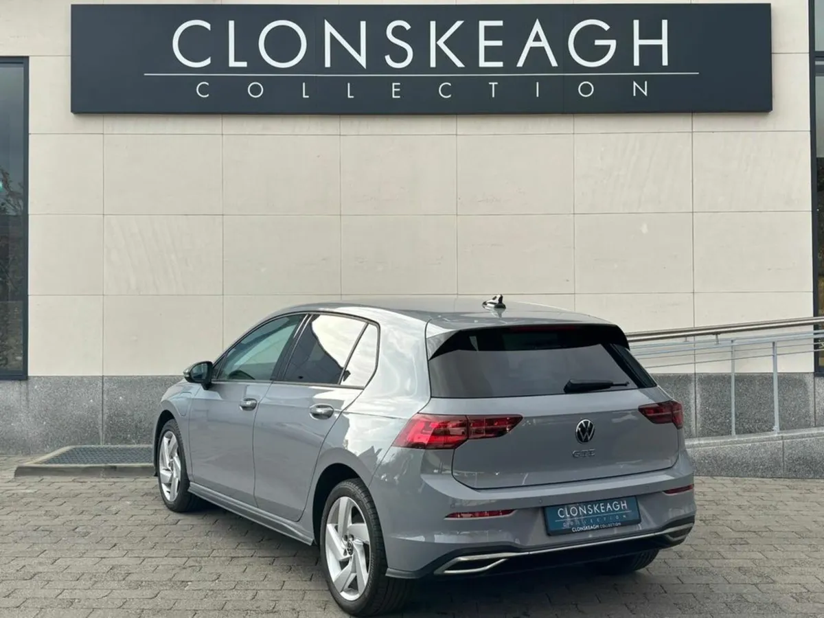 Volkswagen Golf GTE DSG - Image 4