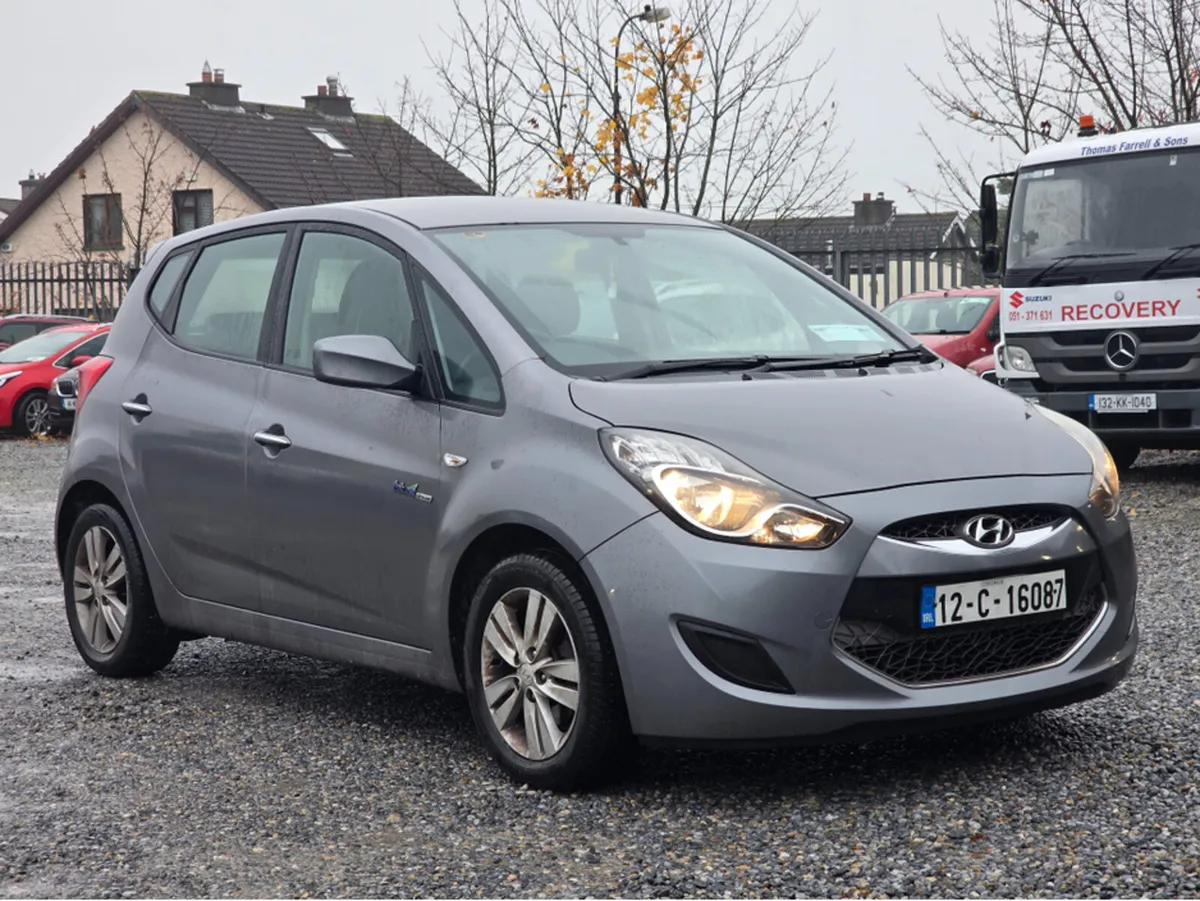 Hyundai ix20 1.6 CRDI ACTIVE BLU/DRI 1 115BHP BLUE - Image 1