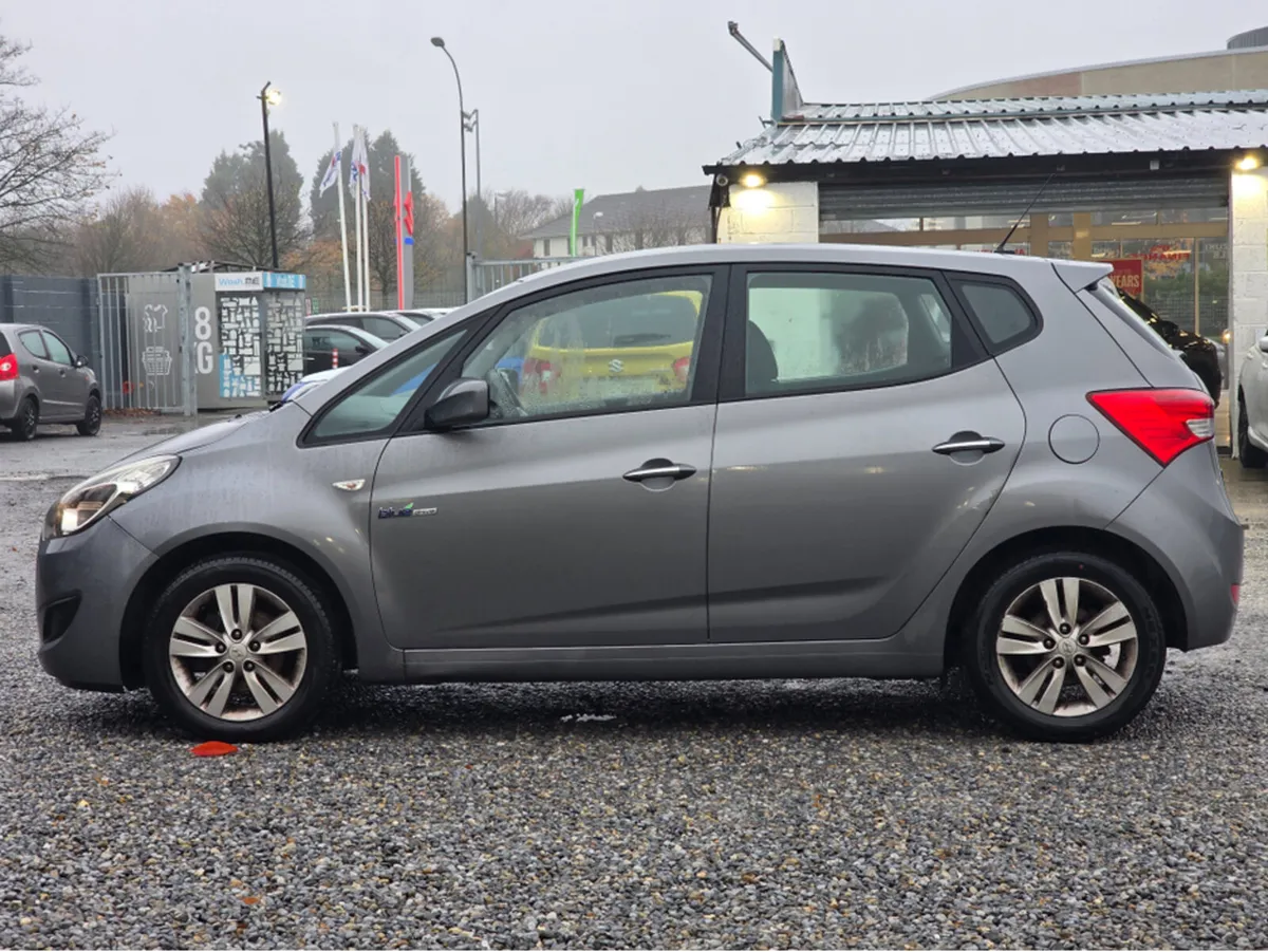 Hyundai ix20 1.6 CRDI ACTIVE BLU/DRI 1 115BHP BLUE - Image 4
