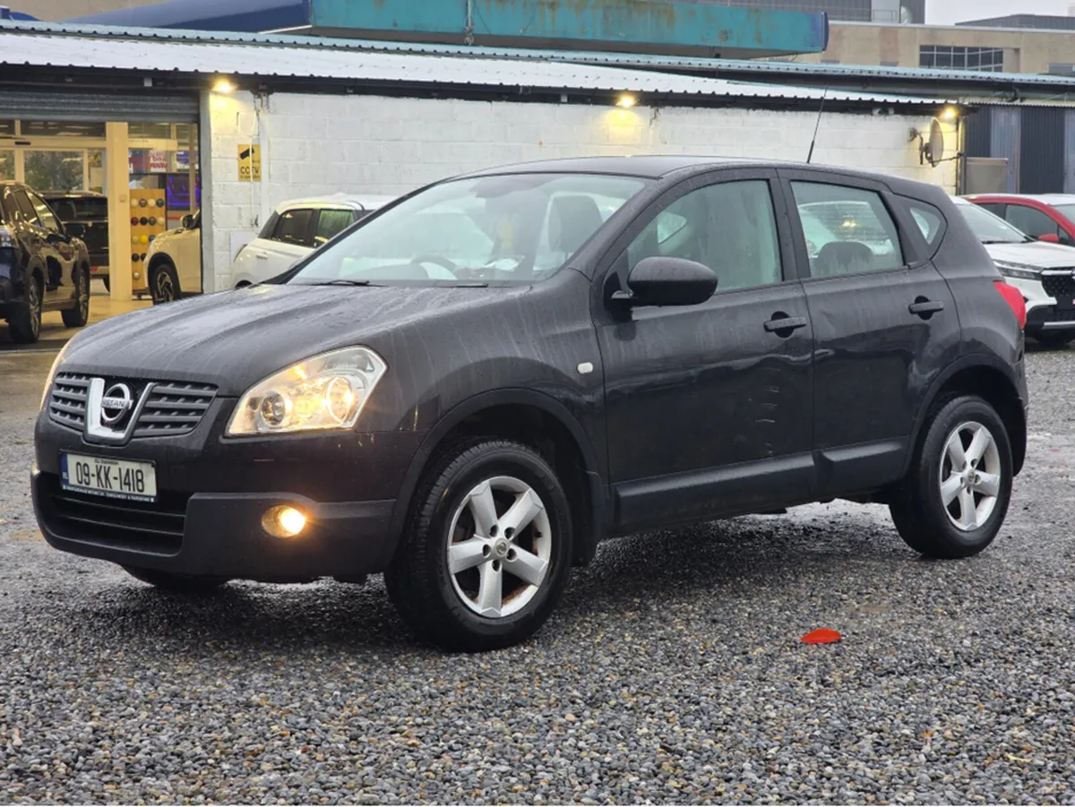 Nissan Qashqai 1.6 SE 5DR - Image 2