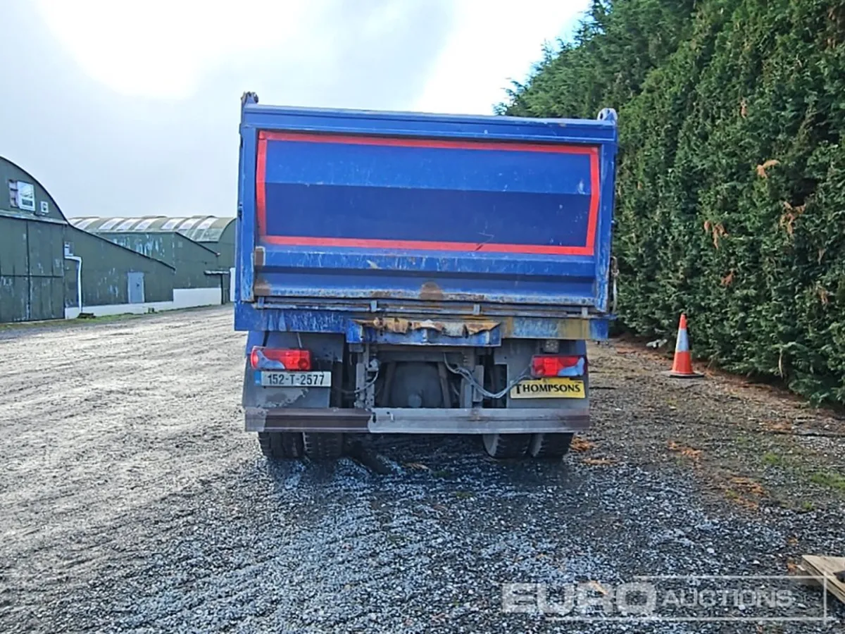 2015 Scania P410 - Image 2
