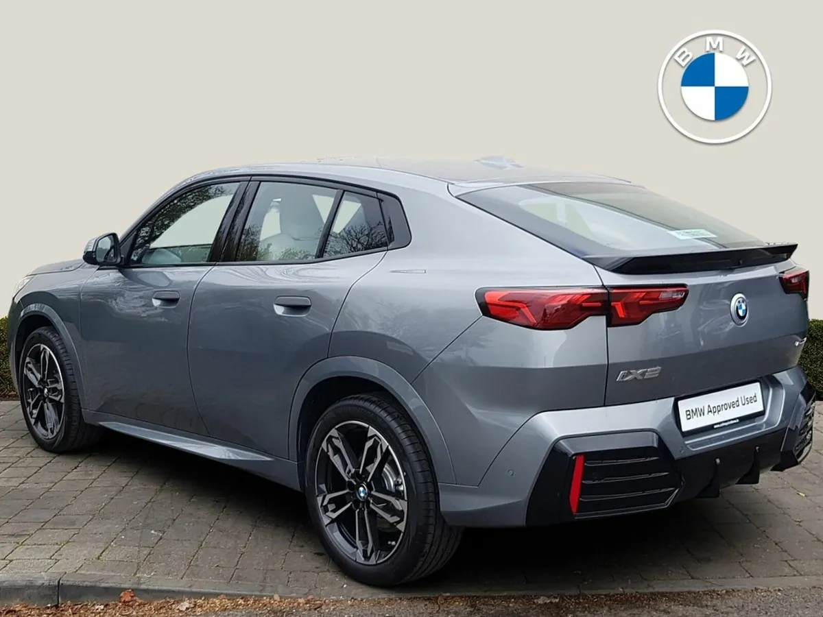 BMW iX2 eDrive20 M Sport - Image 2