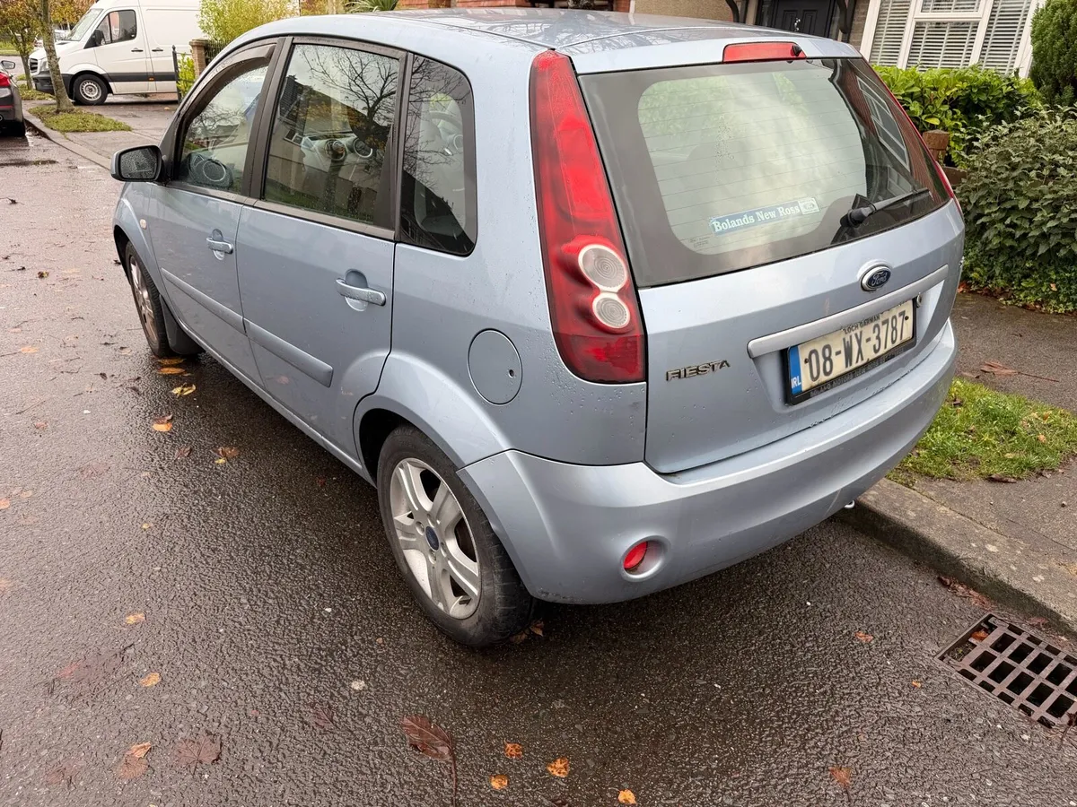 Ford fiesta - Image 3