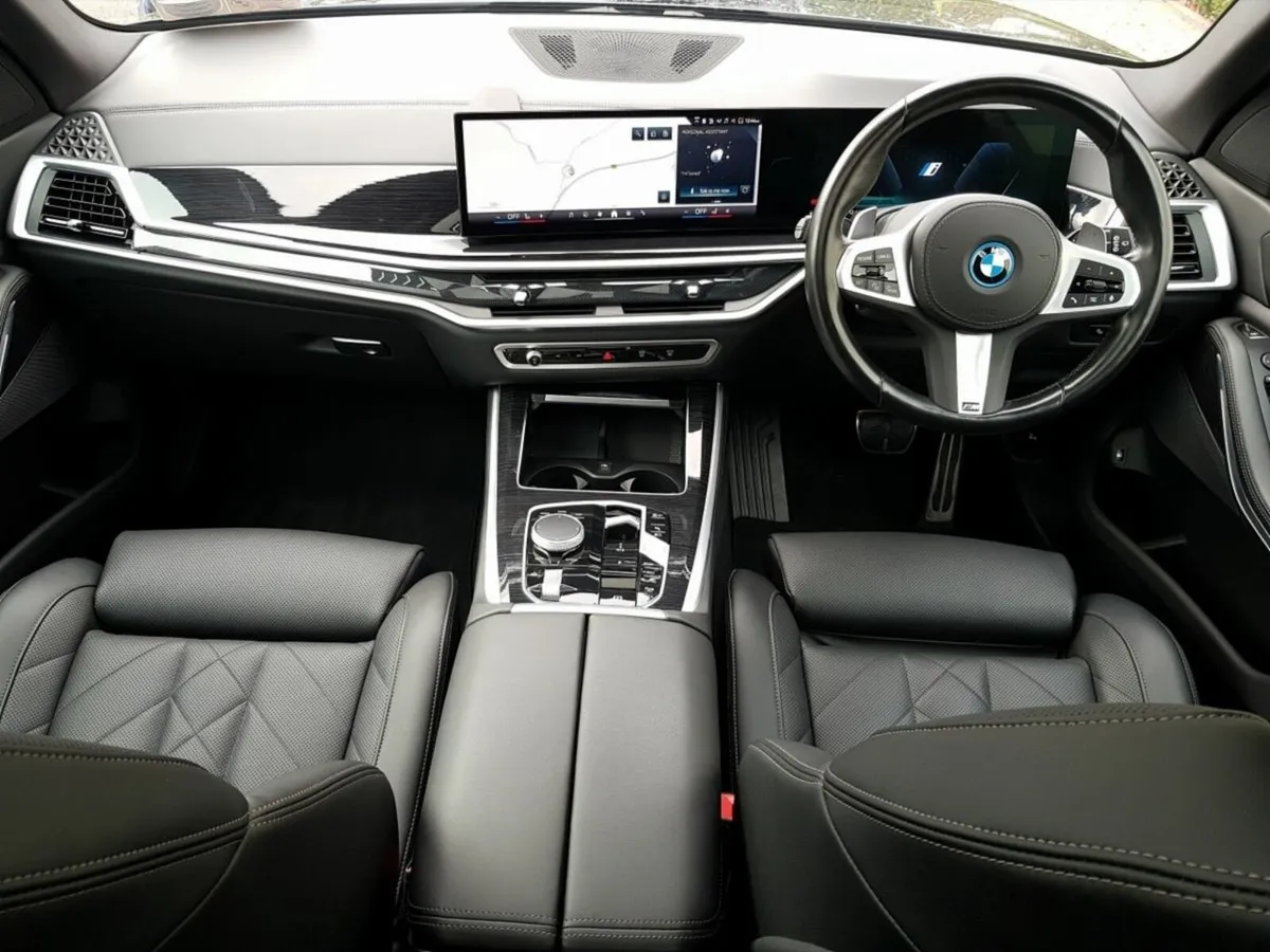 BMW X5 xDrive50e M Sport Pro - Image 4