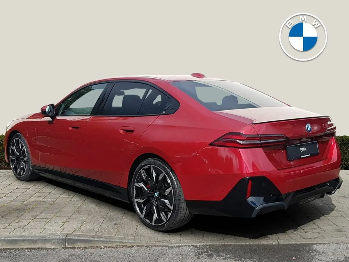 BMW 5-Series M Sport Pro - Image 2