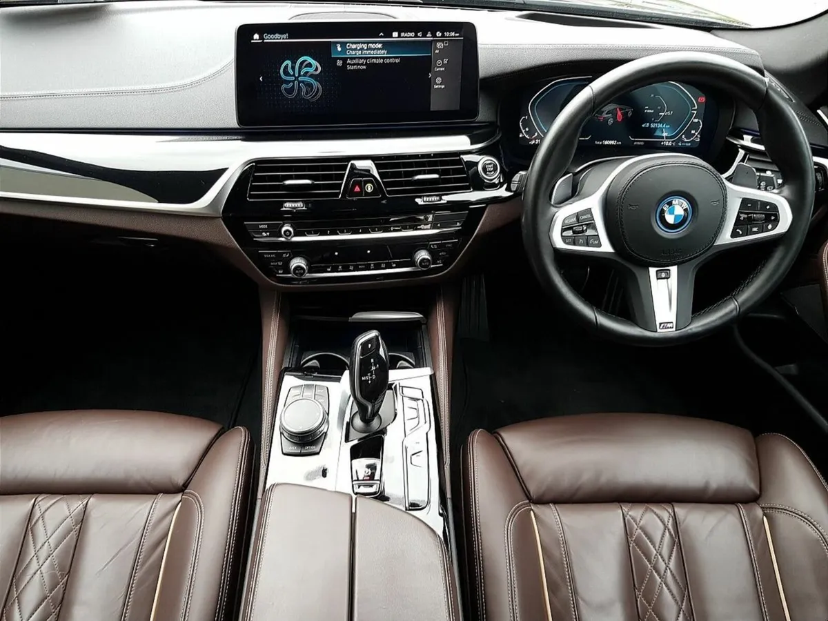 BMW 5-Series 530e M Sport - Image 4