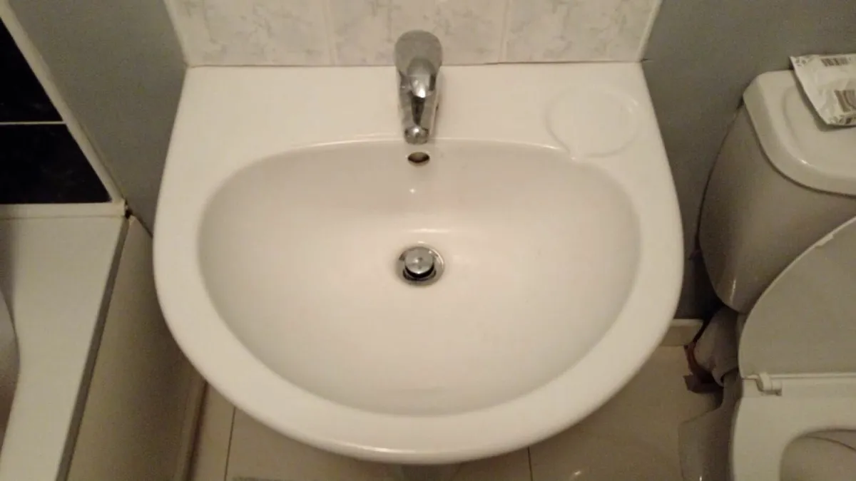 Sink - Bathroom - Image 1