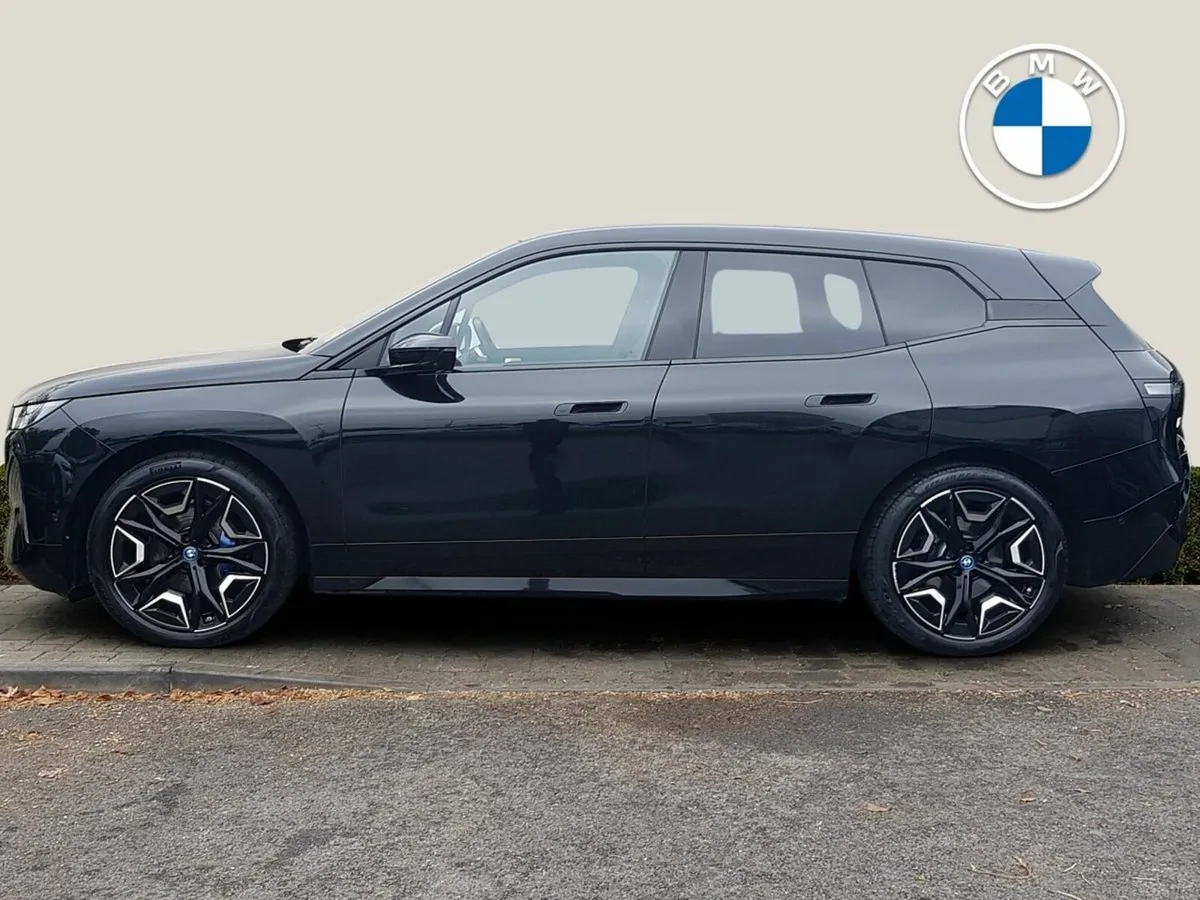 BMW iX i20 xDrive40 M Sport Edition - Image 3