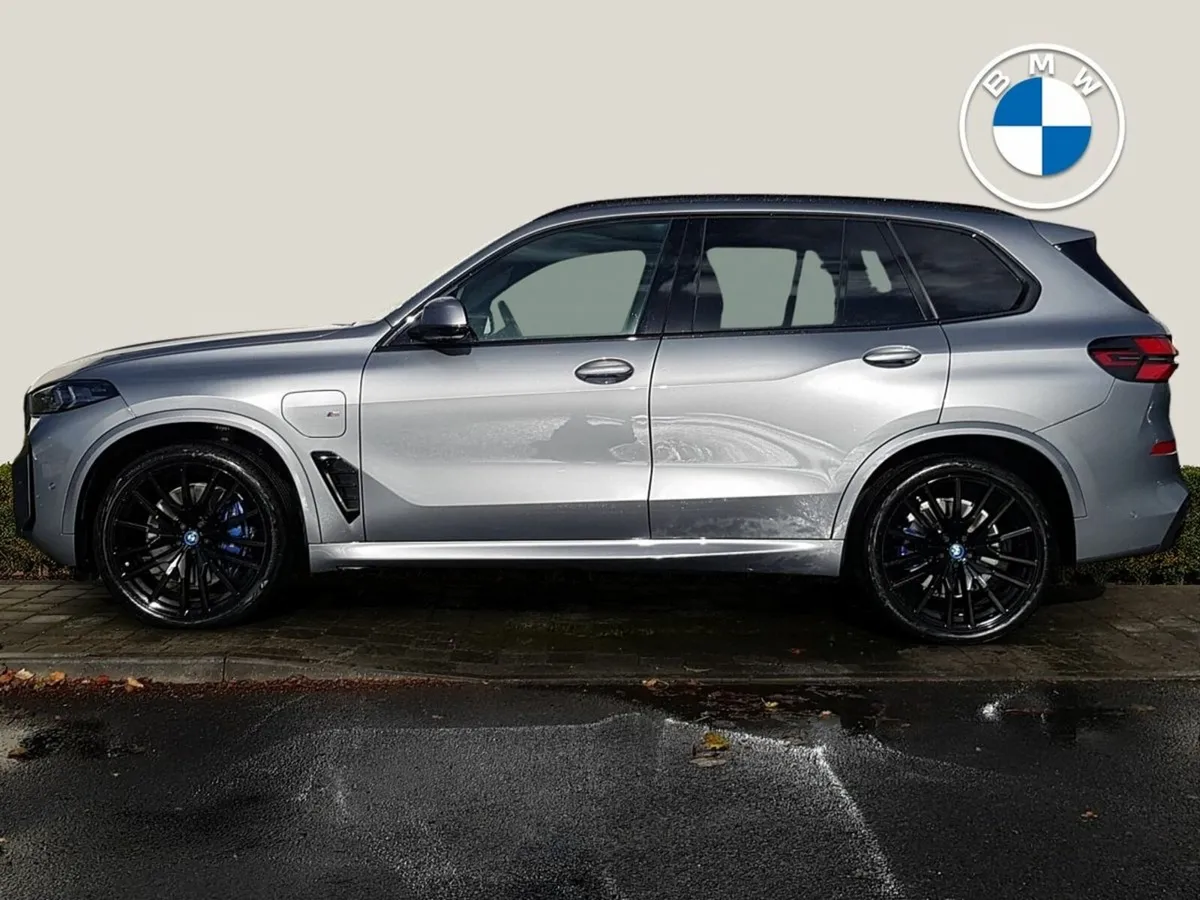 BMW X5 xDrive50e M Sport Pro - Image 3