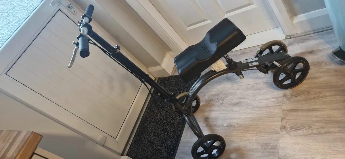 Knee scooter - Image 2