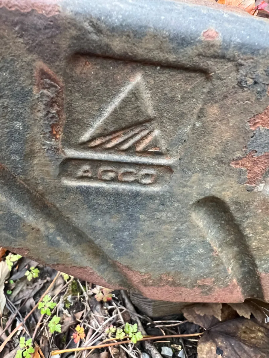 Tractor Valtra - Image 4