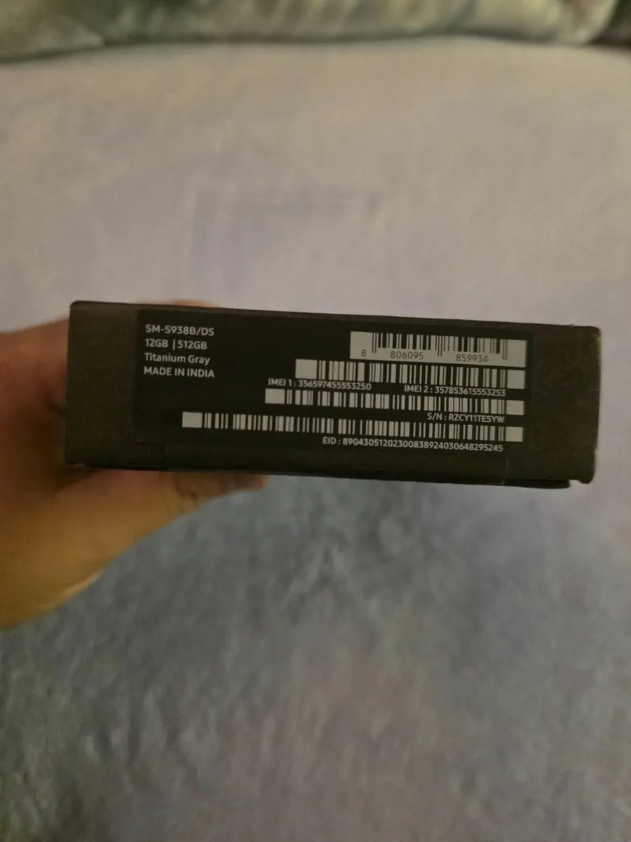 Samsung Galaxy S25 Ultra - 512 GB - Image 4