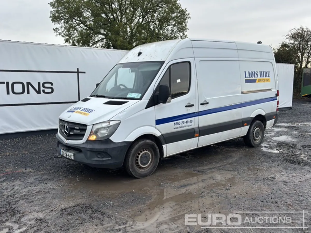 2015 Mercedes Sprinter - Image 1