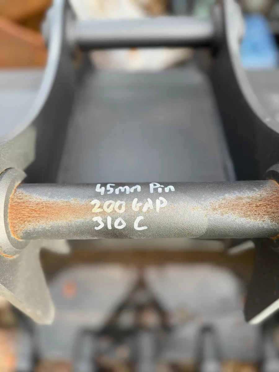 6T 3FT Digging Bucket - Image 2