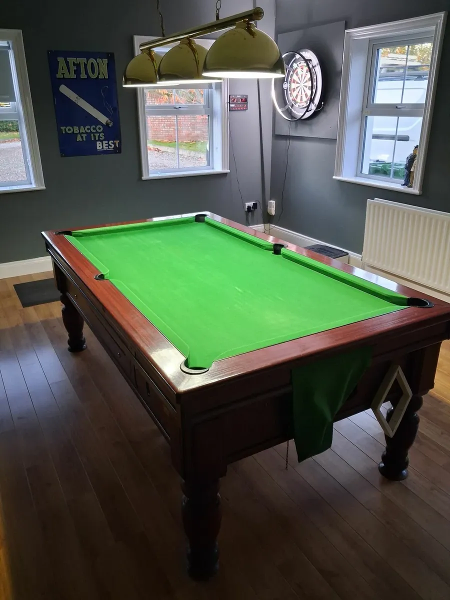 Pool table - Image 2