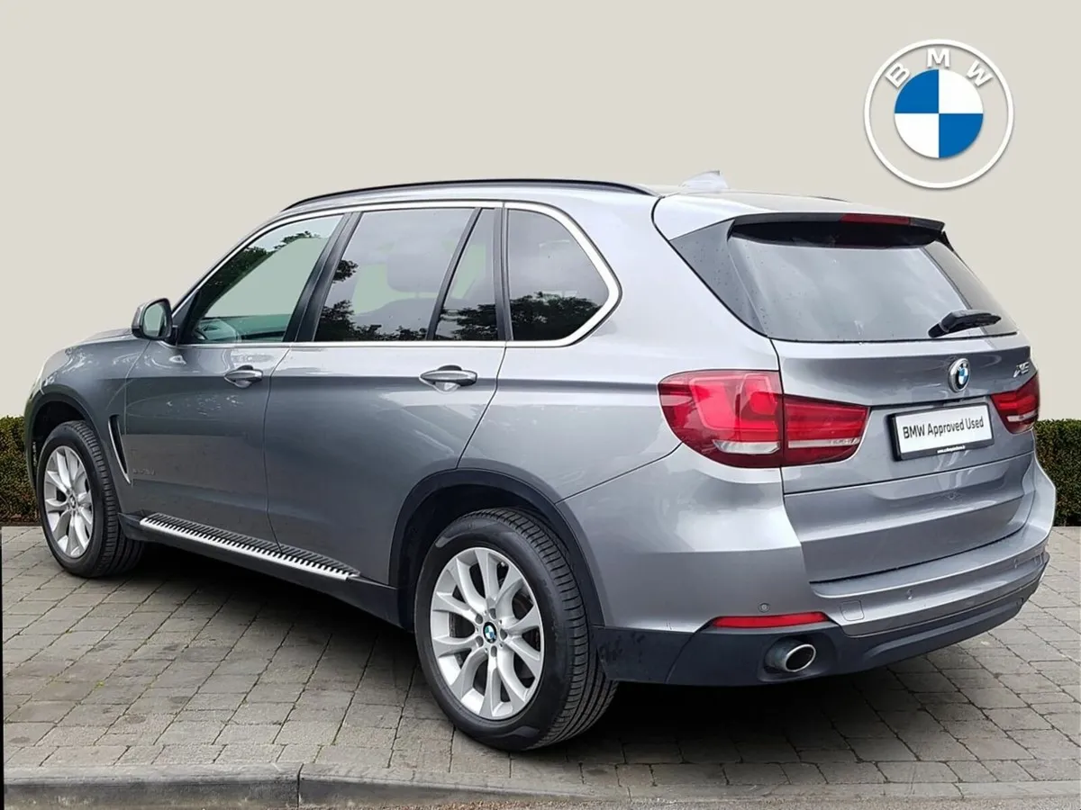 BMW X5 sDrive25d SE - Image 2
