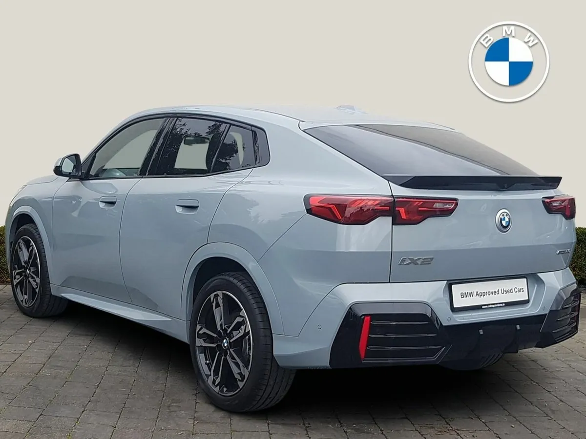 BMW iX2 eDrive 20 M Sport - Image 2