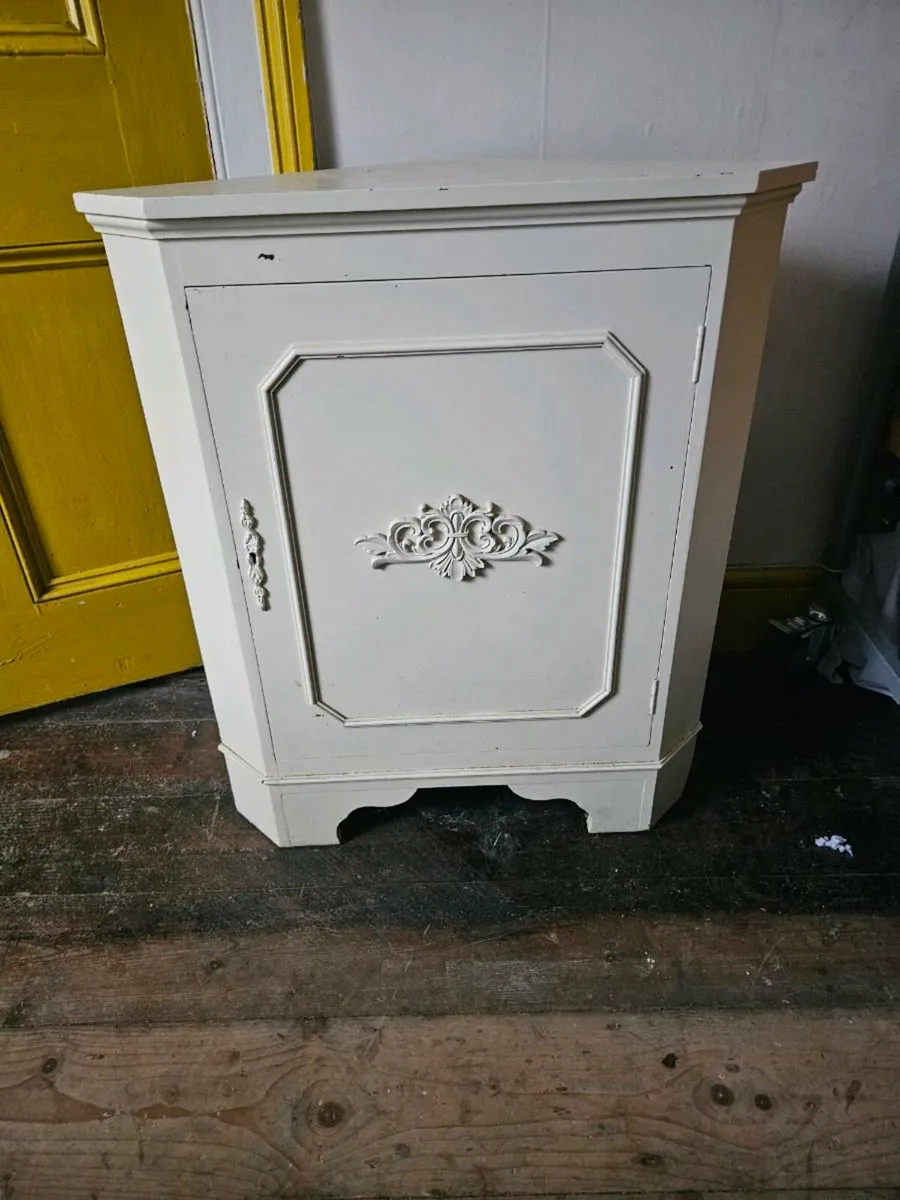Vintage Press Corner Unit - Image 2