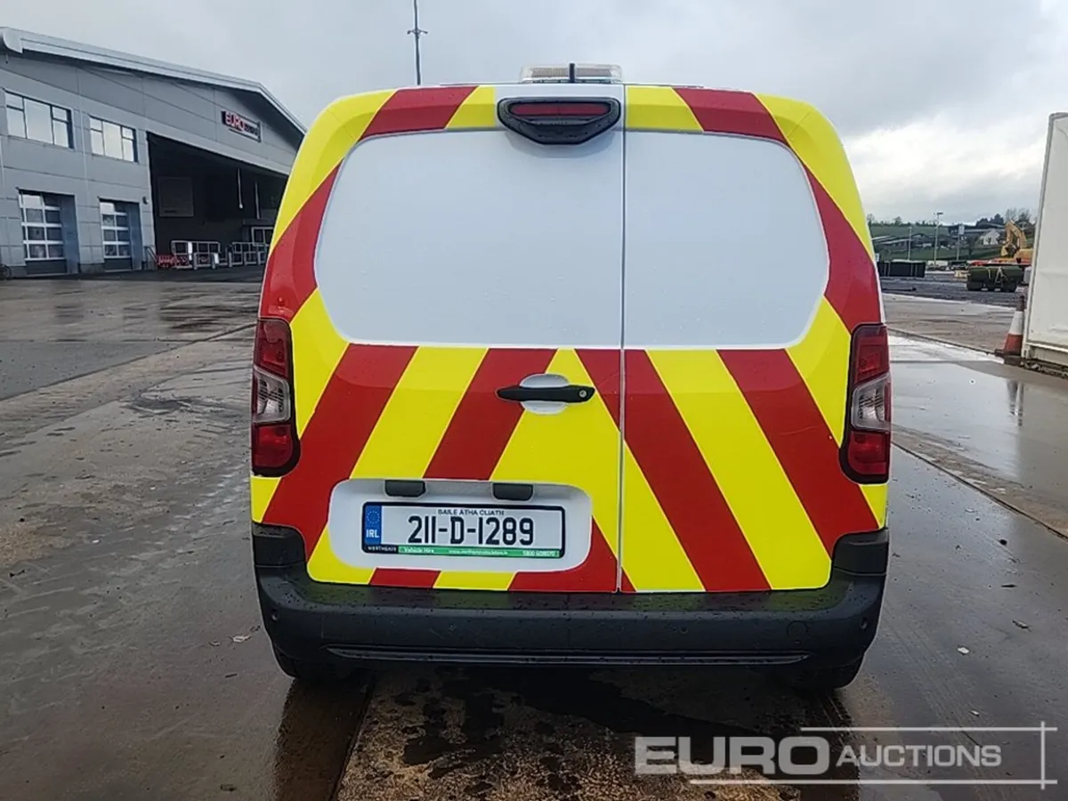 2021 Peugeot Partner - Image 3