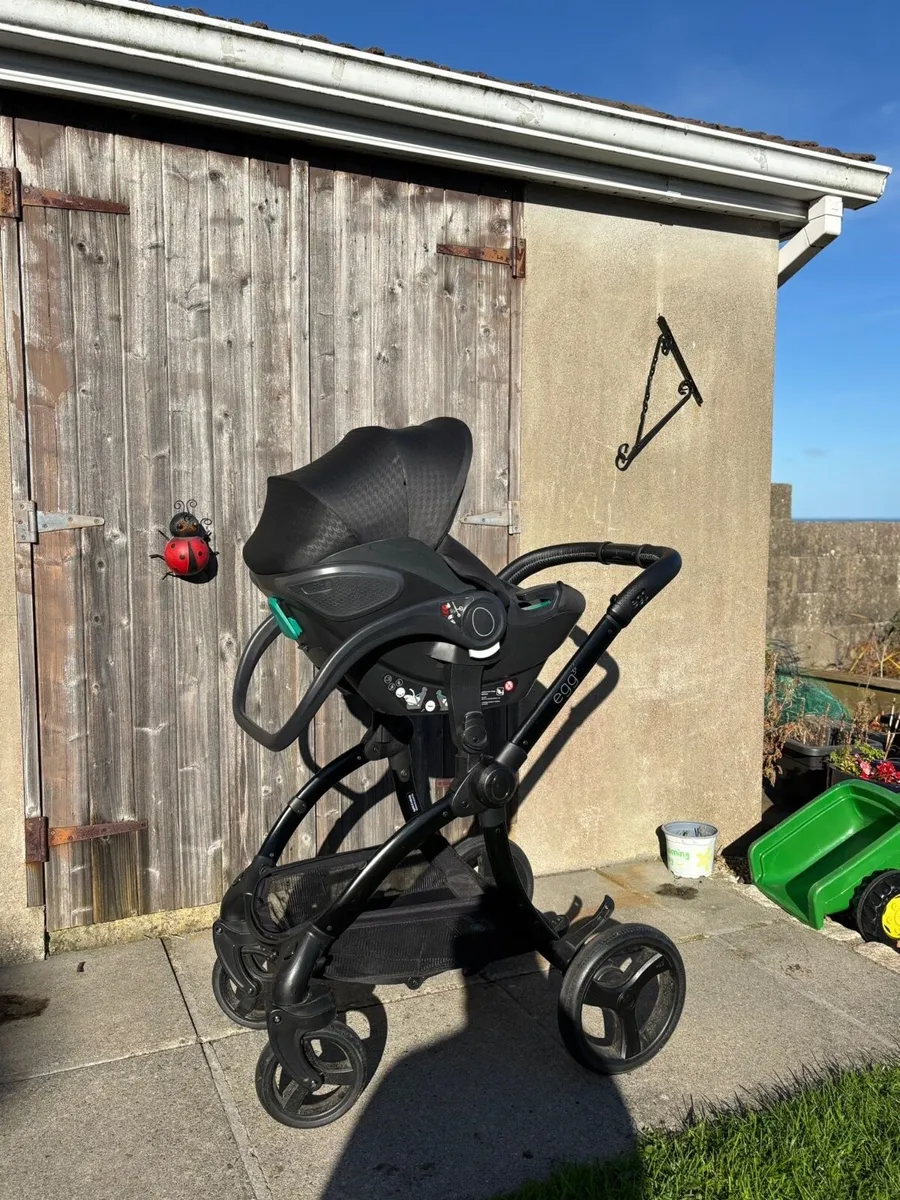 Egg 3 Travel System - Image 4