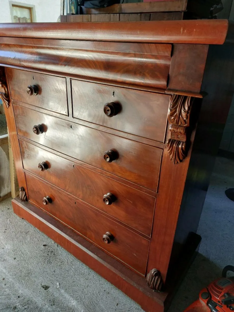 Chest of drawers - Image 2