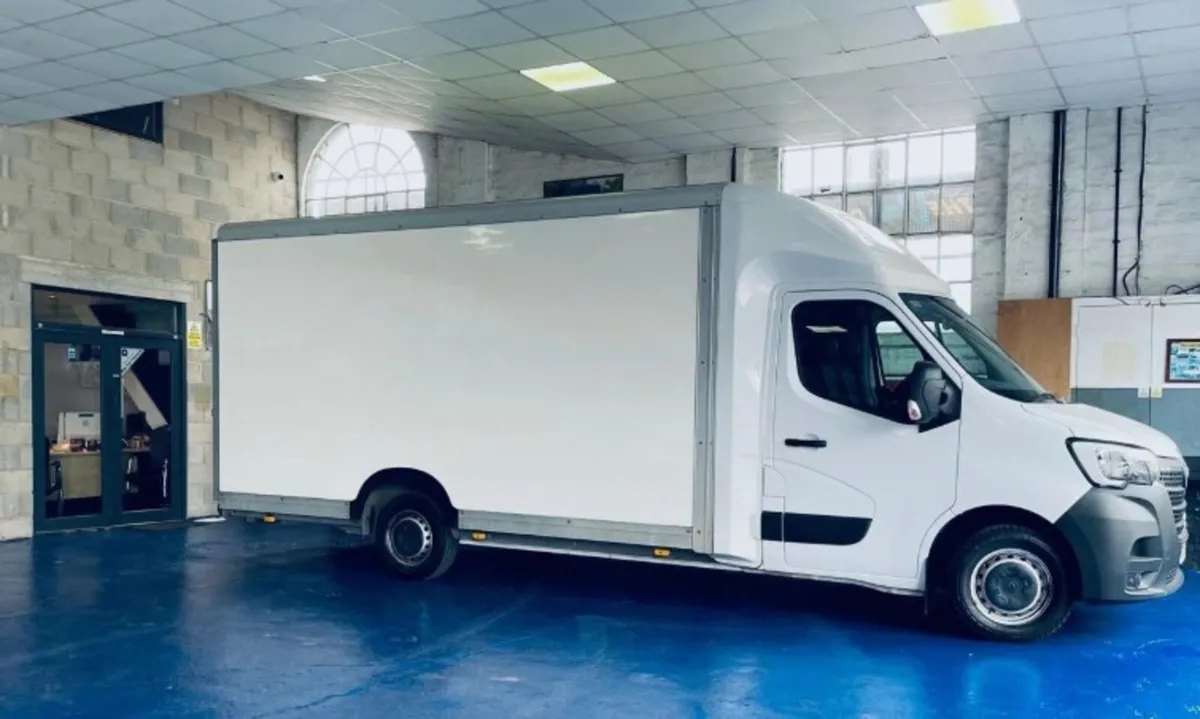 2023RENAULT MASTER 2.3DCI SINGLE DOORS 31000 MILES - Image 2