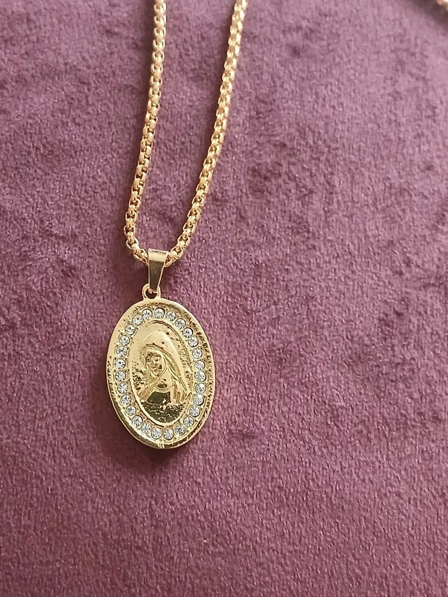 Our lady pendant and chain 18kgold plated - Image 2