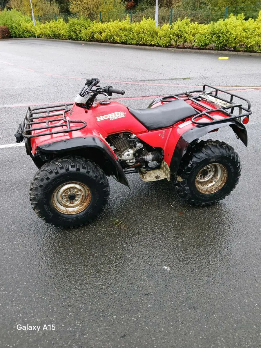 Honda 300 4x4 - Image 3