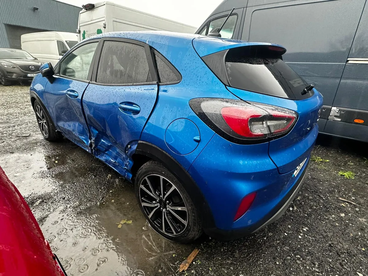 2021 Ford Puma TITANIUM 5DR 1.0T 125 MHEV - Image 3