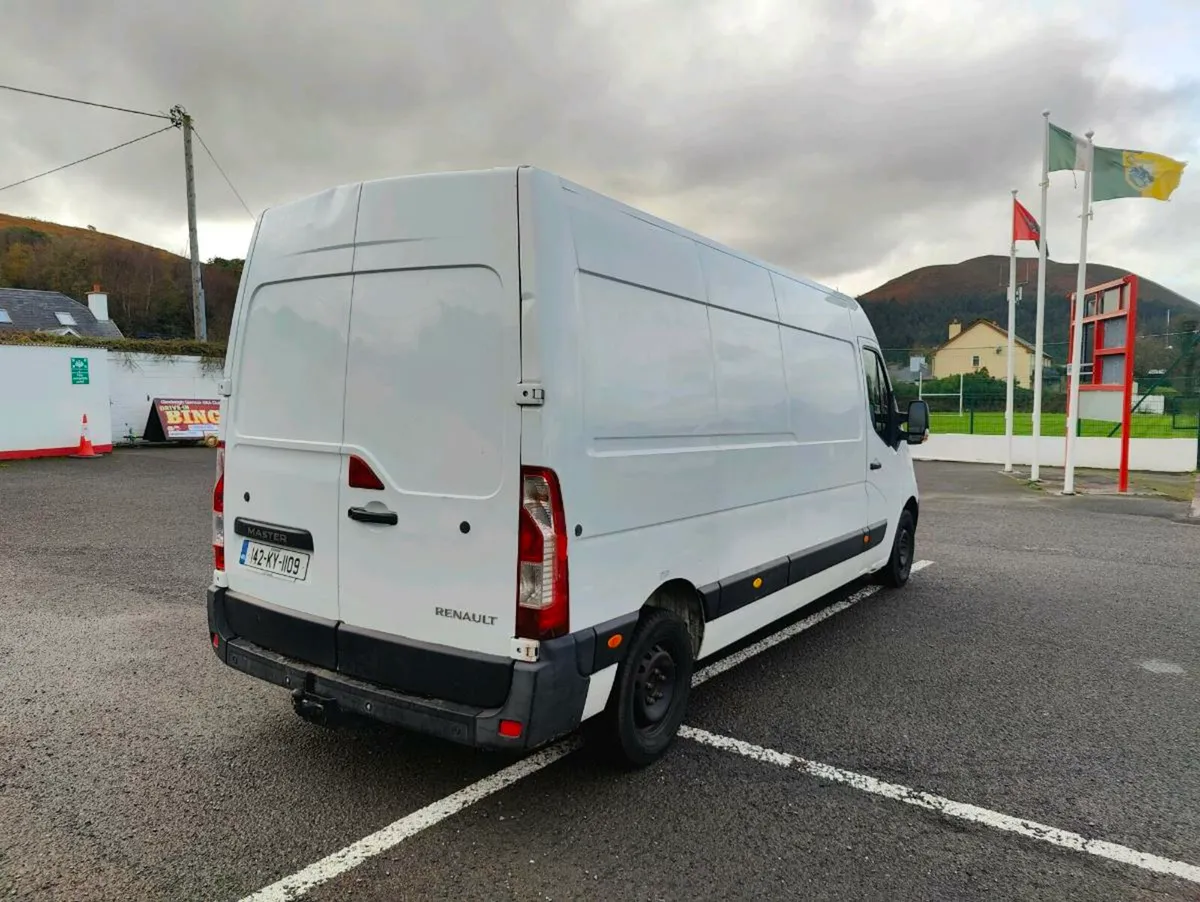 141 Master LWB NO VAT New CVRT - Image 3