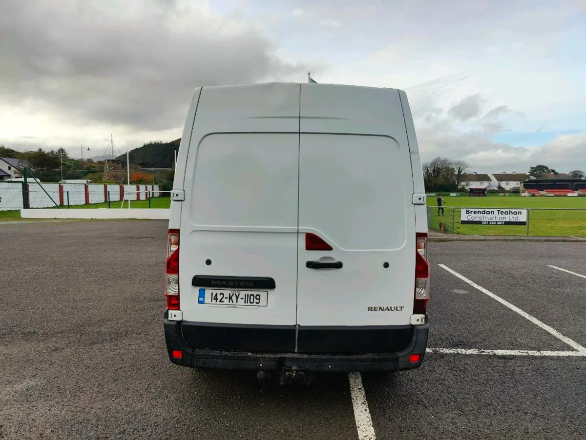 141 Master LWB NO VAT New CVRT - Image 4